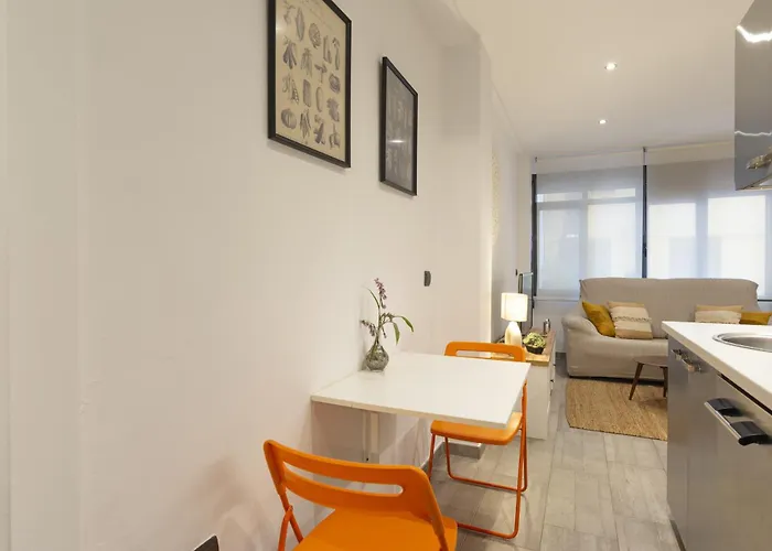 -malagasunapts- Quiet Courtyard Andes Perez Apartmán *